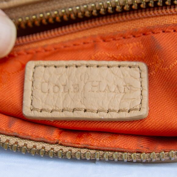 COLE HANN Small Crossbody Handbag Purse Bag Tan Beige Leather - Picture 10 of 10